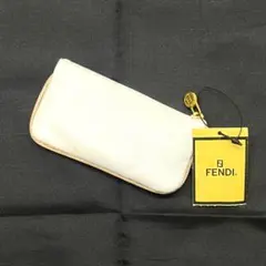 Y610-24 FENDI フェンディ コインケース 小銭入れ キーフック付き