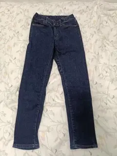 ユニクロ ストレートデニム 130