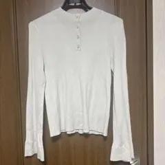 GU ホワイトリブ編み長袖トップス