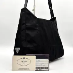 【✨美品✨】プラダ　トートバッグ　キルティング　三角ロゴ　ナイロン　カード付き