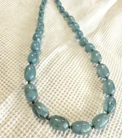 エメラルドグリーン ネックレス