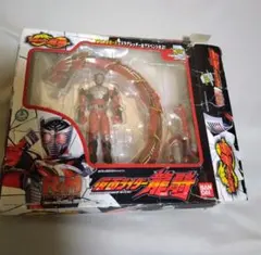 バンダイ 仮面ライダー 龍騎フィギュア