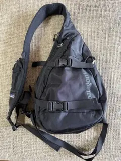美品・旧モデル パタゴニア アトムスリング 8L ブラック