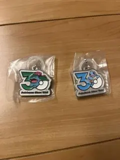 ポケモン 30周年記念 メタルチャームマスコット　ガチャガチャ