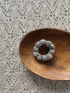 かぎ針編みハンドメイドブローチ