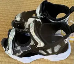 キラキラひかるサンダル 17.0cm未使用