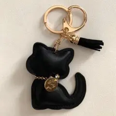 ほぼ未使用 PRADA プラダ 猫型 キーホルダー チャーム ゴールドx