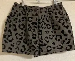 レオパードオーブ柄　ショートパンツ　ヴィヴィアンウエストウッド　オーブボタン