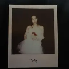 BLACKPINK JISOO ポラロイド写真