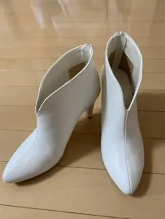 ショートブーツ パンプス(再々お値下げしました)のサムネイル