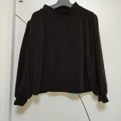 ハイネック パフスリーブ ニット ダークブラウン