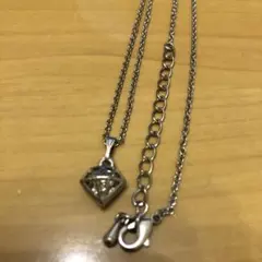 最終値下げシルバー ダイヤモンド型 ネックレス