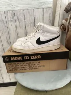 Nike MOVE TO ZERO ハイカットスニーカー