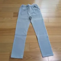新品☆コムサイズム　スーパーブリーチ　のびのびパンツ140㎝のサムネイル