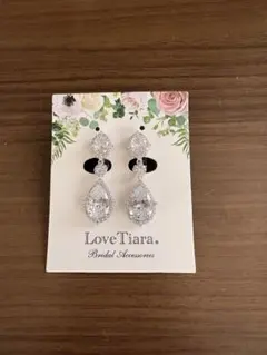 LoveTiara クリスタルドロップイヤリング