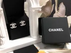CHANEL シャネル ピアス ココマーク ブラック ホワイト レディース