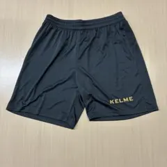 KELME ハーフパンツ ブラック ゴールドロゴのサムネイル