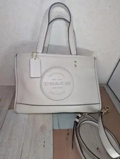COACH ホワイトレザートートバッグ
