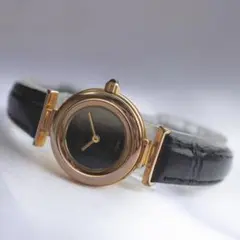 FENDI ズッカ ラウンド ゴールド レディース腕時計 1575