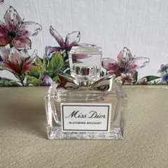 【値下げ待ちイイネ✖️】ミスディオールブルーミングブーケ5ml