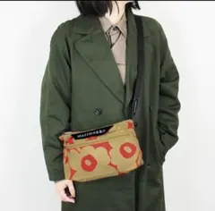 新品 マリメッコ Neat Unikko S ショルダーバッグ