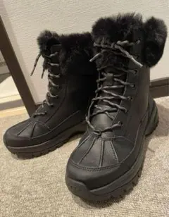 UGG ブラックファー付き　ブーツ