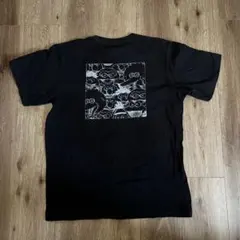 値下げ　UNIQLO KAWS SESAME STREET ブラックTシャツ　L