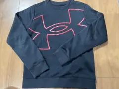 Under Armour トレーナー ブラック レッドロゴ YMDのサムネイル