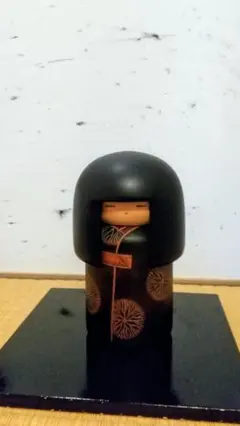 関口三作さんのこけし童です。二体 関口三作さんのこけし童です。二体