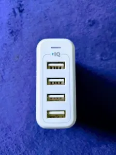 ANKER PowerPort 4 ホワイト 充電器