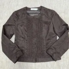 Coutuur brooch ブラウン ノーカラージャケット スエード風