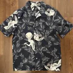 H&M アロハシャツ 鶴柄 ネイビー Sサイズのサムネイル