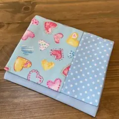 4009【2点100円、3点200円引き】ハート柄移動ポケット