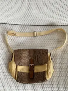 Item thumbnail for item e820ea1d-9477-437a-8b22-77944eb44756