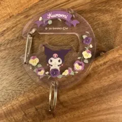 サンリオ　アクリル　カラビナ　クロミ　ガチャガチャ