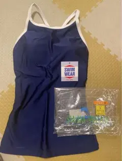【新品】SWIM WEAR 水着 Sサイズ ネイビー　トップスのみ