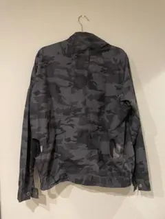 黒 ナイロンジャケット