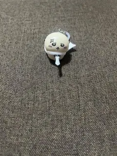 ちいかわ　ラッコ　目印アクセサリー
