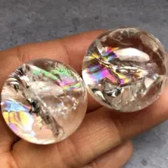 【虹ギラギラ！最強水晶！2個セット】天然石　アイリスクォーツ　水晶　丸玉49