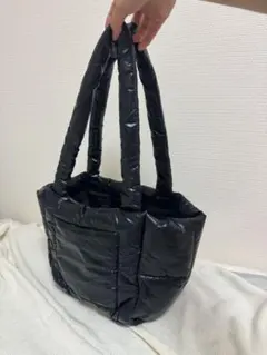 中綿入り パデッド トートバッグ ブラックのサムネイル