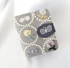 B6】刺繍15 グレー タンバリン マルチケース 手帳カバー ミナ