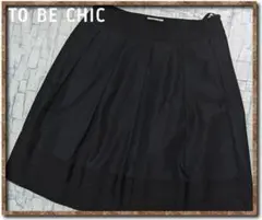 トゥービーシック　切替プリーツスカート　黒のサムネイル