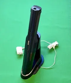 Shark】EVOPOWER ハンディクリーナー WV285J 充電式 - メルカリ