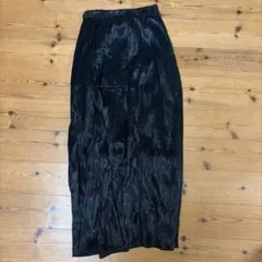 ロングスカート ブラック 光沢感