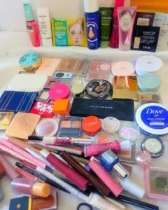 超大量✨ 100点超え!! 化粧品まとめ売り コスメセット 51