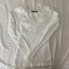 BRANDY MELVILLE フリル長袖シャツ ホワイト