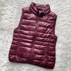 美品 UNIQLO ユニクロ ウルトラライトダウンベスト M ボルドー 軽量