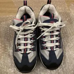 スケッチャーズ 24