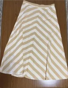 ZARA フレアスカート L ベージュとホワイトのストライプ