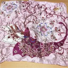 シルク 大判ハンカチ 小ぶりスカーフ